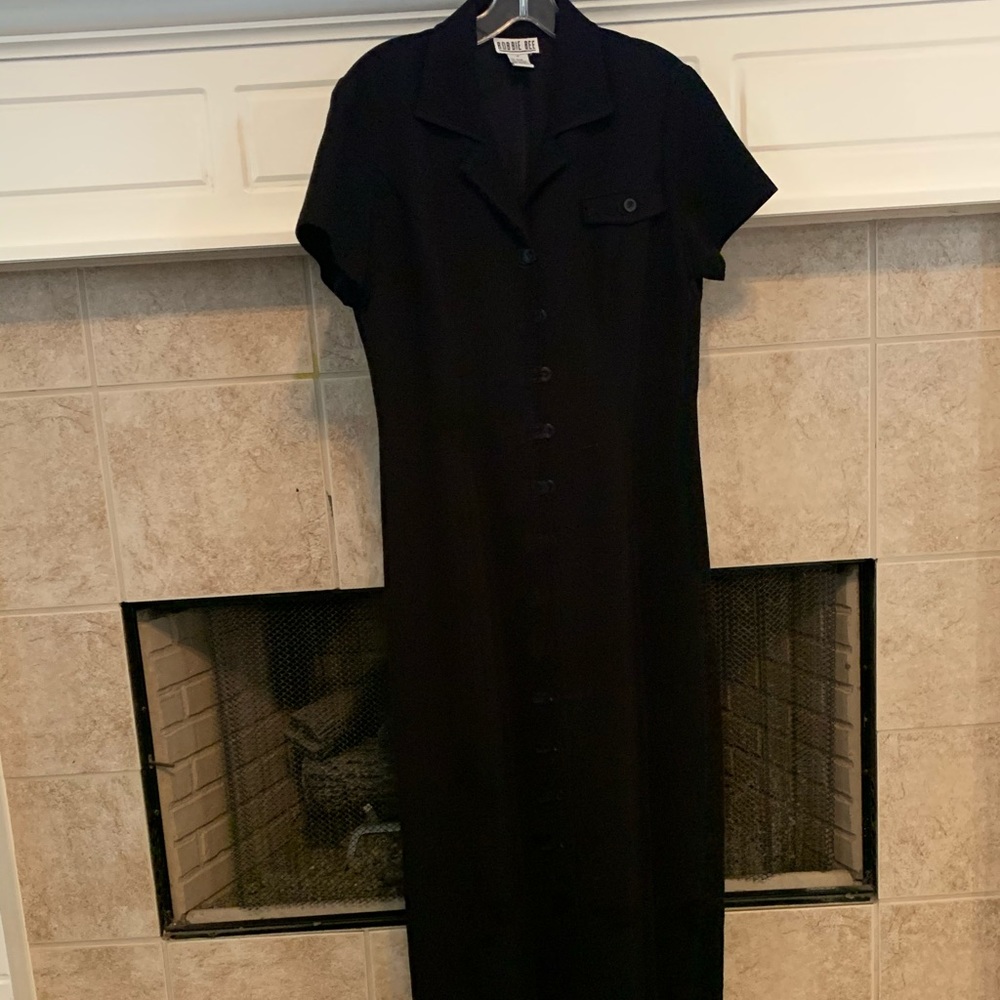 Button down dress. Very elegant